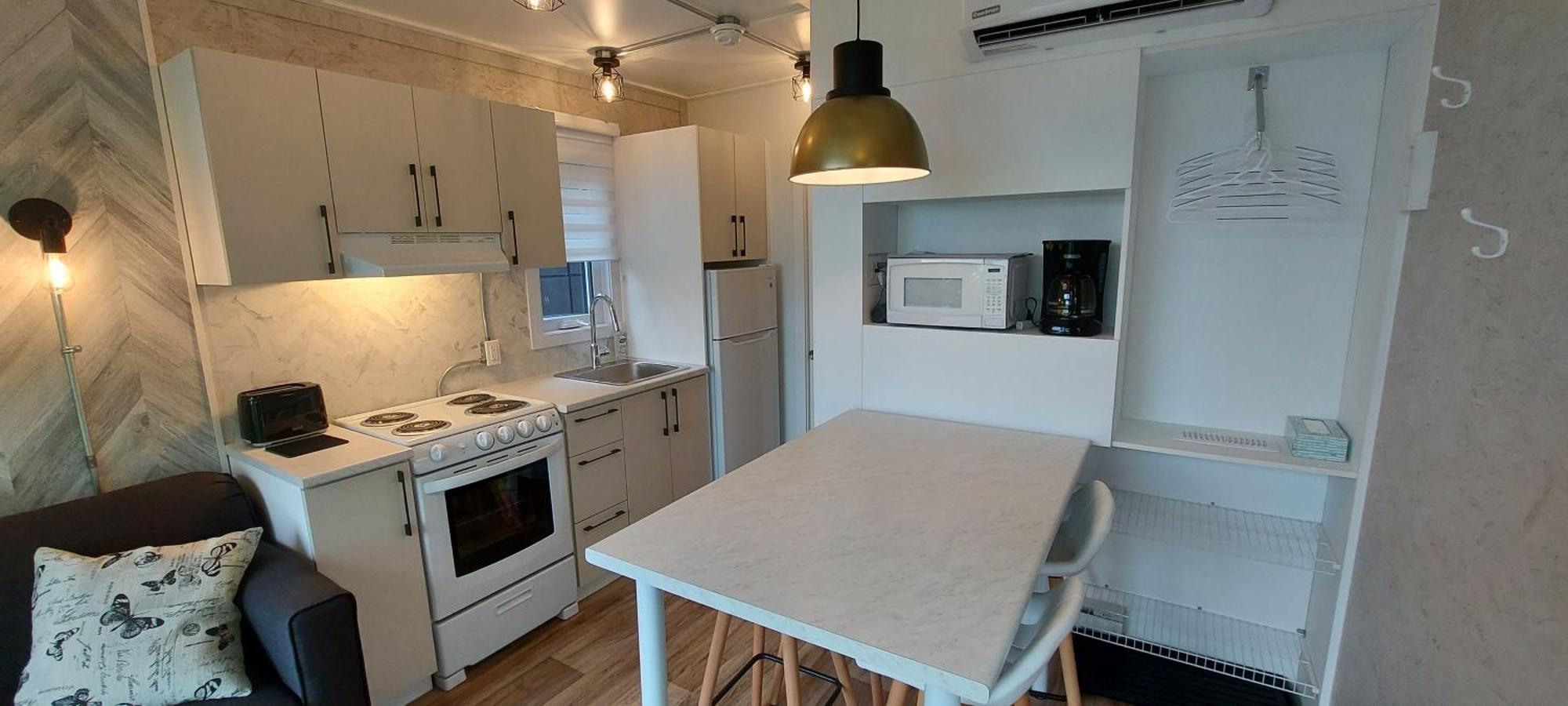 Auberge Du Vieux Moulin Sainte-Emelie ภายนอก รูปภาพ