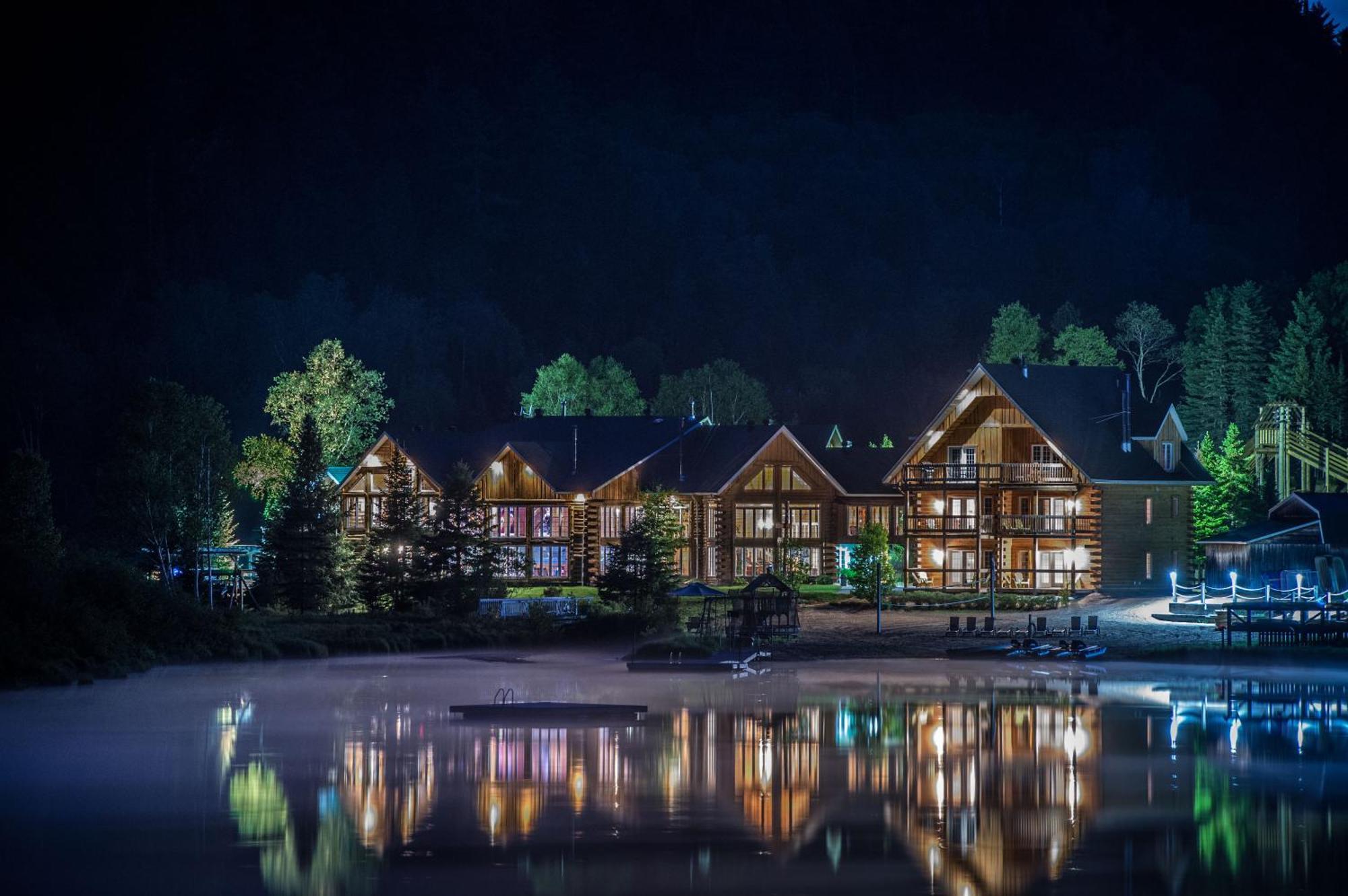 Auberge Du Vieux Moulin Sainte-Emelie ภายนอก รูปภาพ